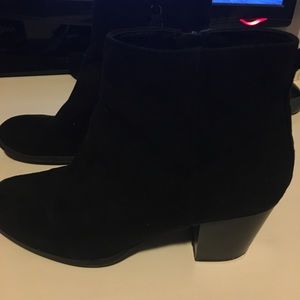Ankle boots